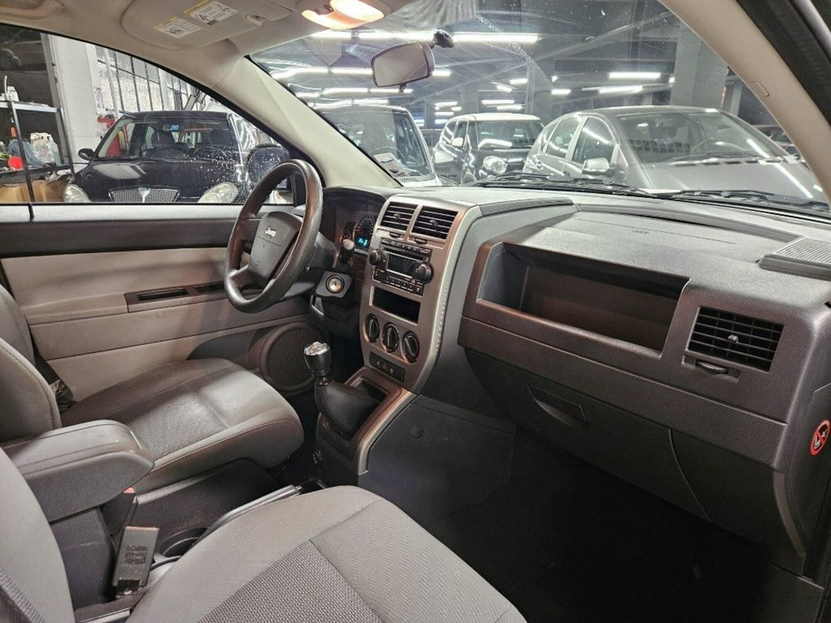 Jeep Compass 2.0 Turbodiesel Limited (11)