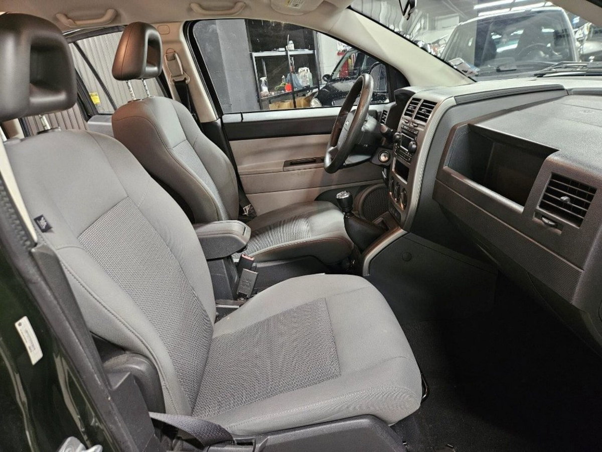 Jeep Compass 2.0 Turbodiesel Limited (12)