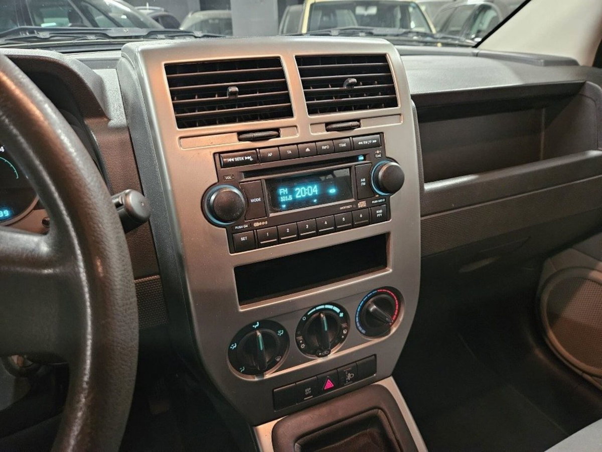 Jeep Compass 2.0 Turbodiesel Limited (14)