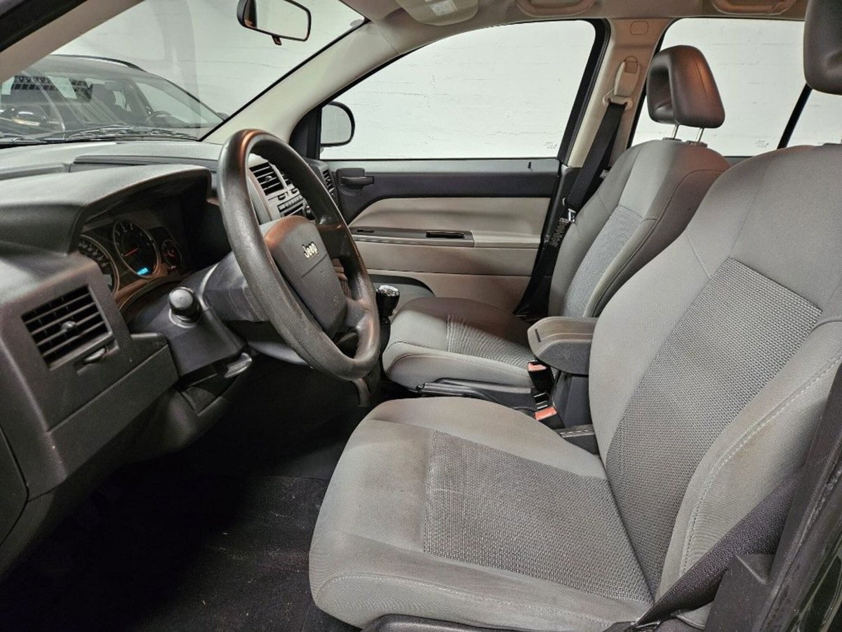 Jeep Compass 2.0 Turbodiesel Limited (8)