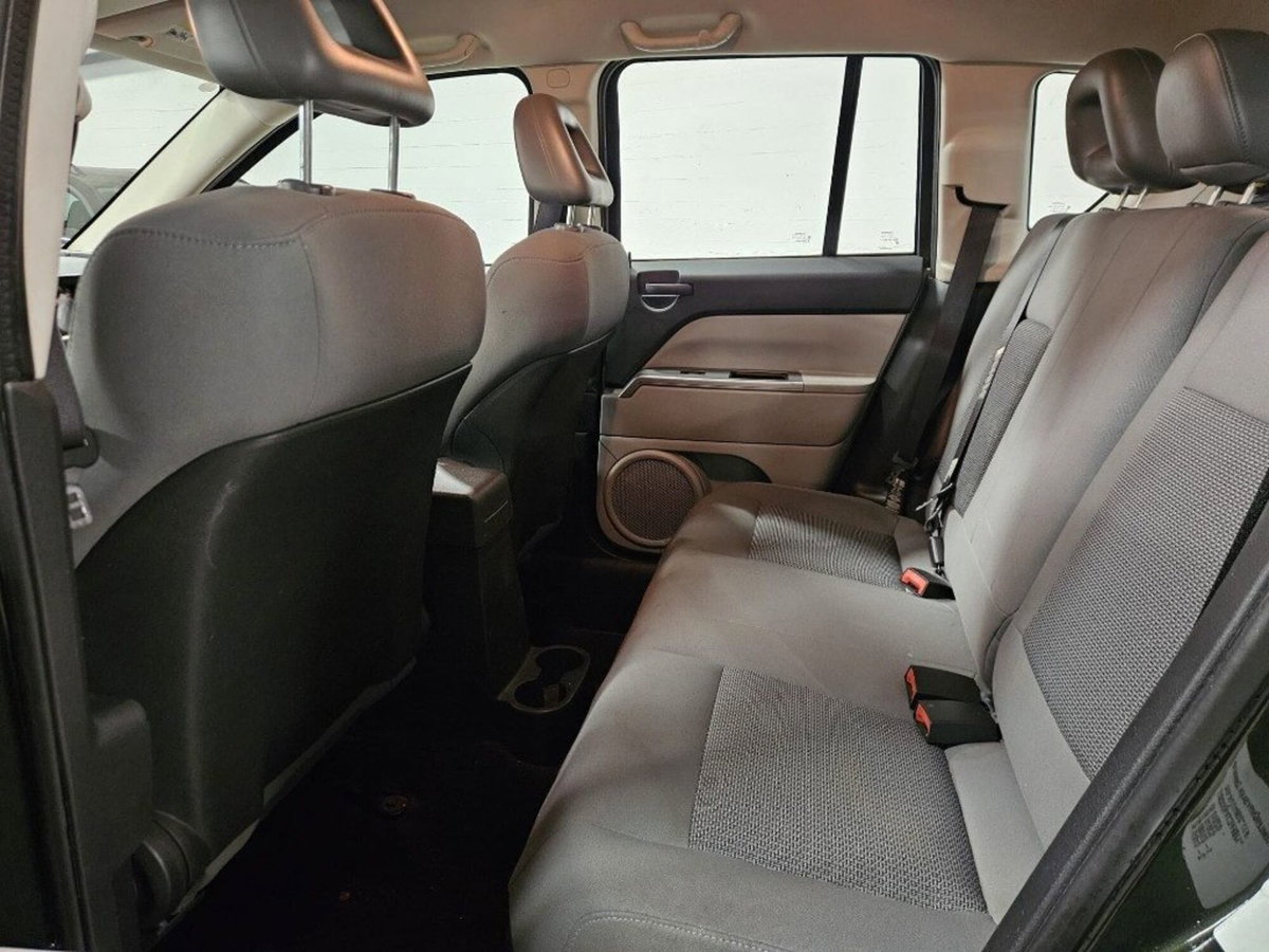 Jeep Compass 2.0 Turbodiesel Limited (9)