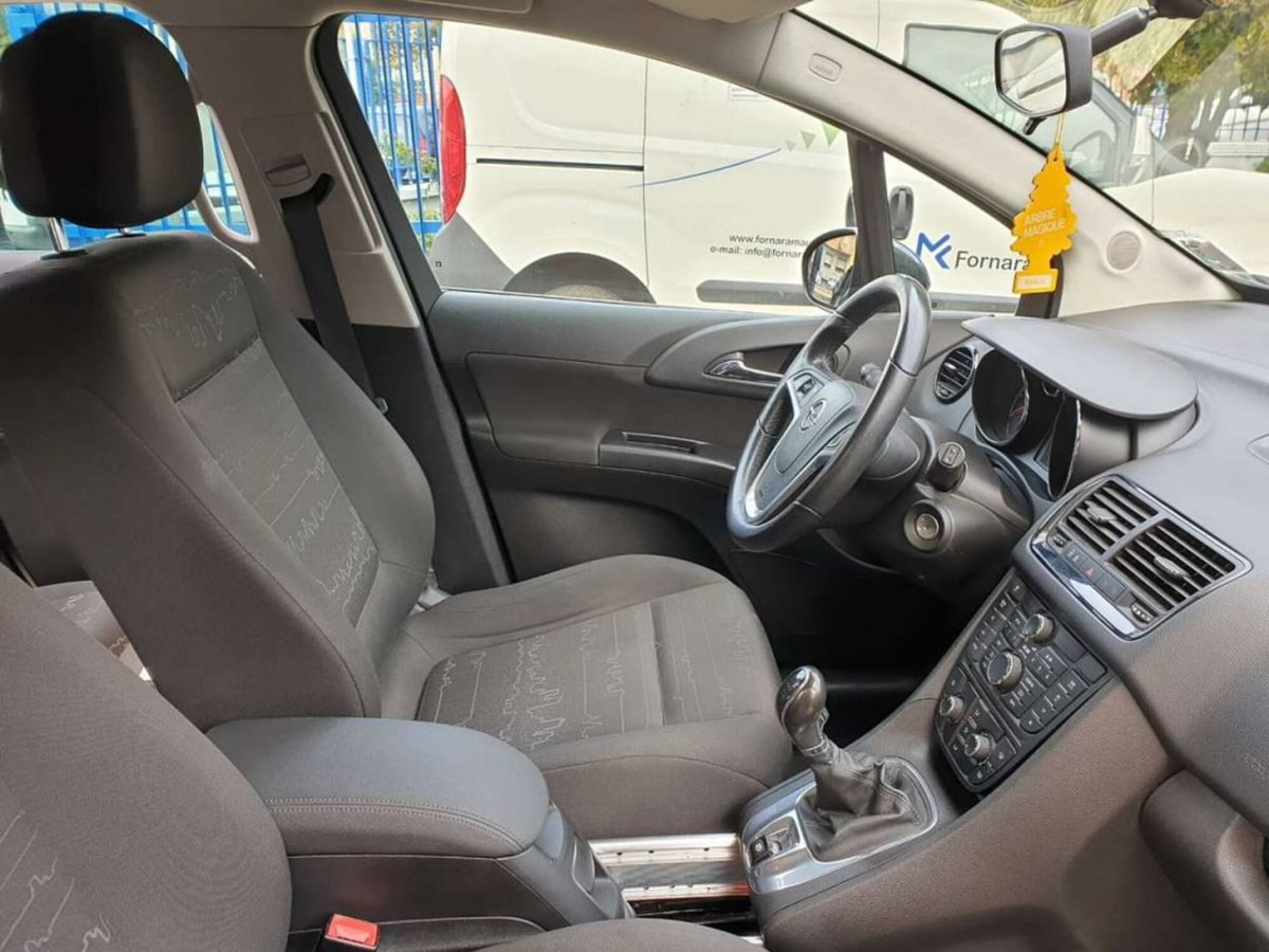 Opel Meriva 1.3 CDTI 95CV ecoFLEStart&Stop Cosmo (12)