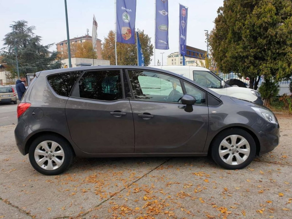 Opel Meriva 1.3 CDTI 95CV ecoFLEStart&Stop Cosmo (7)