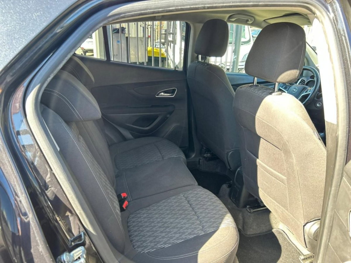 Opel Mokka 1.4 Turbo GPL Tech 140CV 4x2 Cosmo b-Color (9)