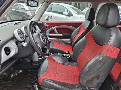 MINI Mini 1.6 16V Cooper (7)