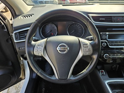 Nissan Qashqai 1.2 DIG-T Acenta (12)