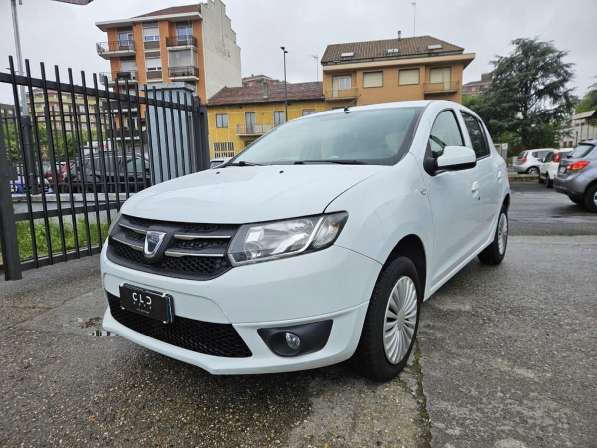 Dacia Sandero 1.2 75CV Ambiance (2)