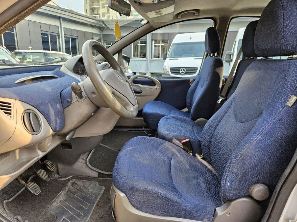 Fiat Multipla 1.6 16V Natural Power Dynamic (6)