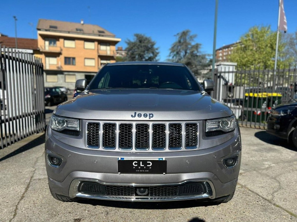 Jeep Grand Cherokee 3.0 V6 CRD 250 CV Multijet II Overland (2)