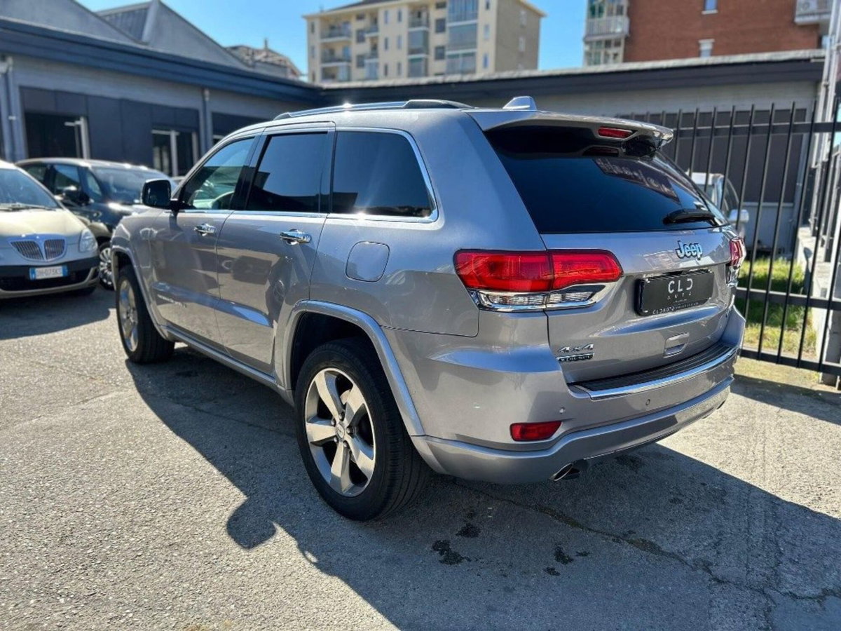 Jeep Grand Cherokee 3.0 V6 CRD 250 CV Multijet II Overland (4)