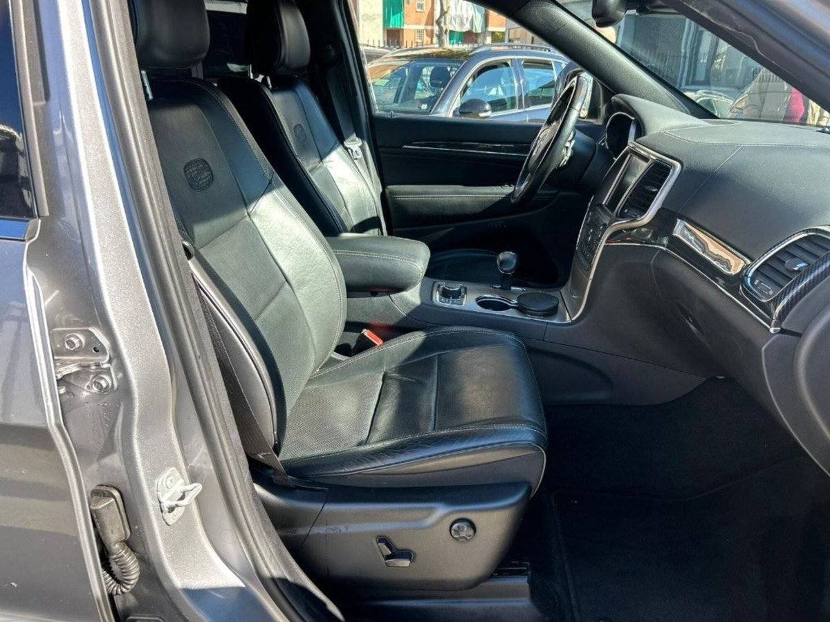 Jeep Grand Cherokee 3.0 V6 CRD 250 CV Multijet II Overland (8)