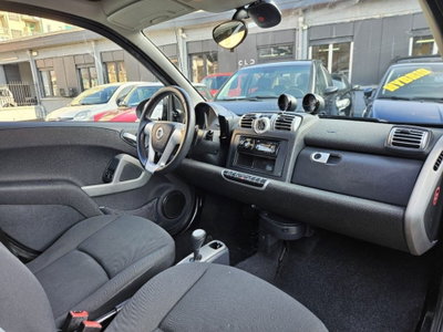 smart Fortwo 1000 52 kW MHD coupé pulse (7)