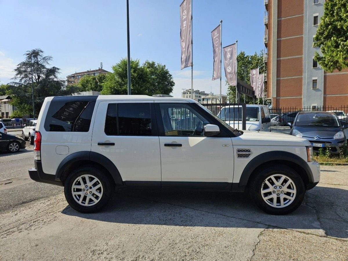 Land Rover Discovery 4 2.7 TDV6 S (3)