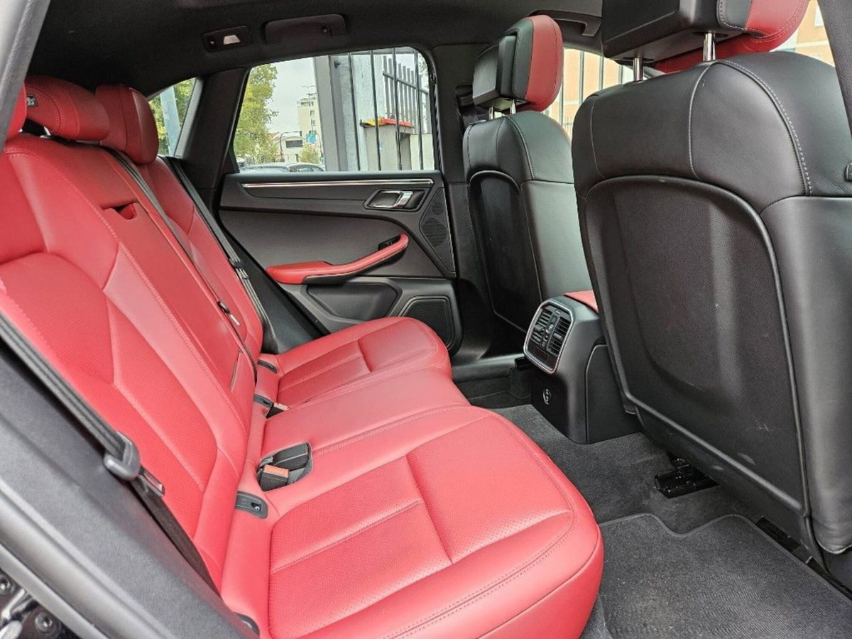 Porsche Macan 2.0 265cv pdk (14)