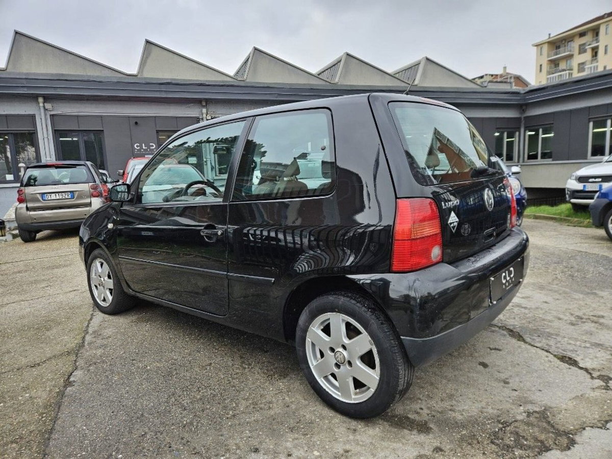 Volkswagen Lupo TDI cat Highline (4)