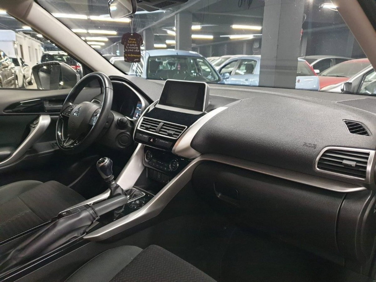 Mitsubishi Eclipse Cross 1.5 turbo 2WD Insport (11)