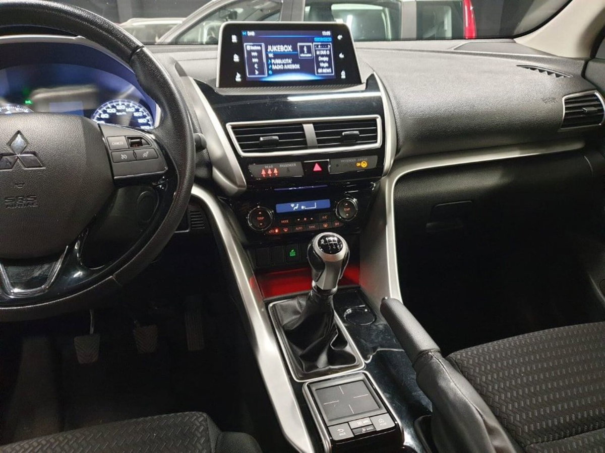 Mitsubishi Eclipse Cross 1.5 turbo 2WD Insport (14)