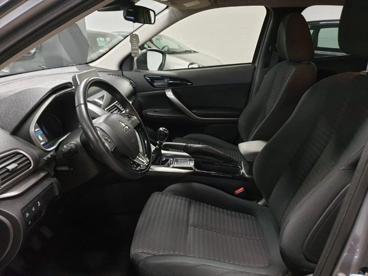 Mitsubishi Eclipse Cross 1.5 turbo 2WD Insport (9)