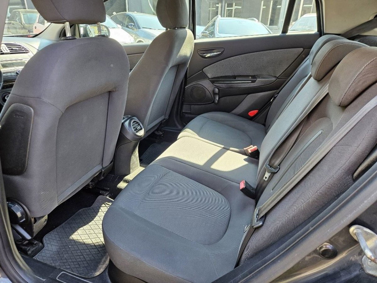 Fiat Bravo 1.4 Active GPL (11)