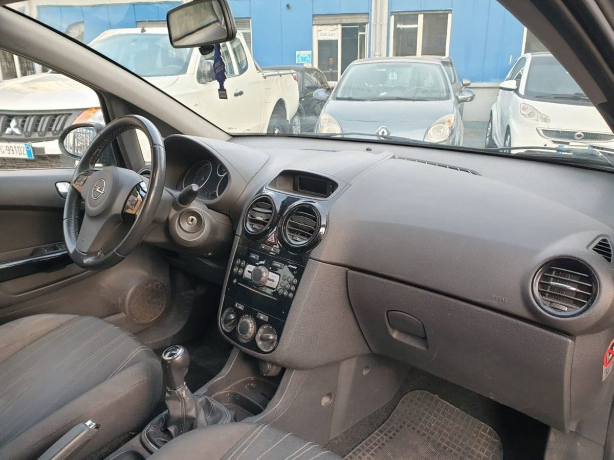 Opel Corsa 1.3 CDTI 75CV F.AP. 5 porte Club (11)