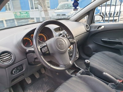 Opel Corsa 1.3 CDTI 75CV F.AP. 5 porte Club (8)