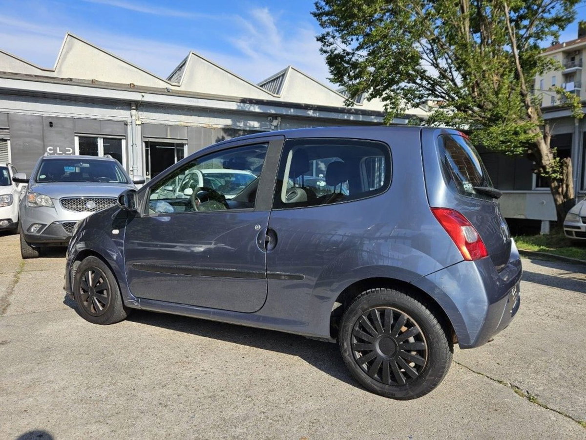Renault Twingo 1.2 16V Confort (7)