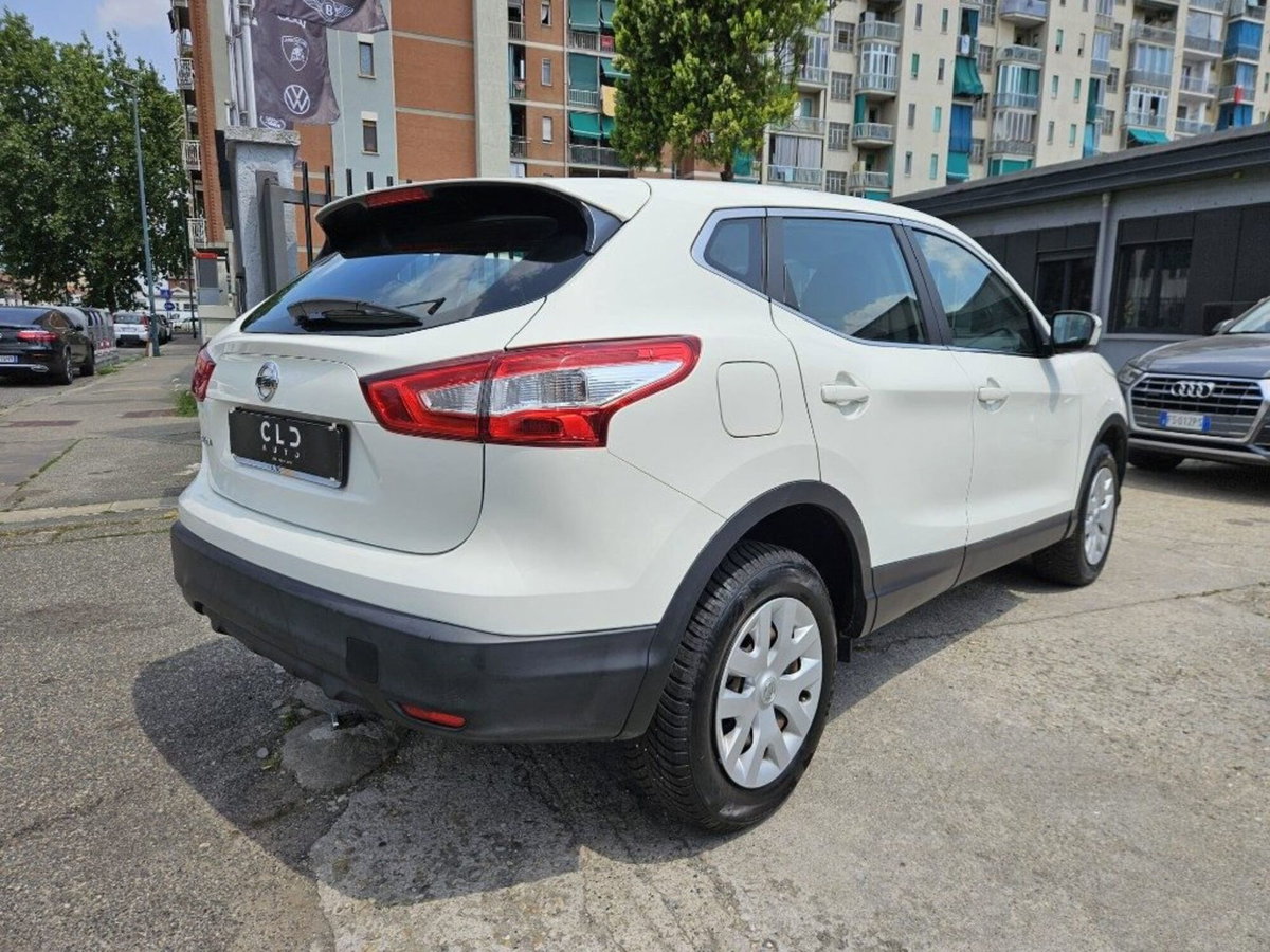 Nissan Qashqai 1.2 DIG-T N-Connecta (3)