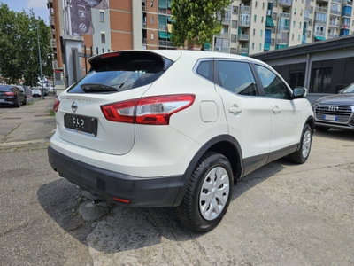 Nissan Qashqai 1.2 DIG-T N-Connecta (3)