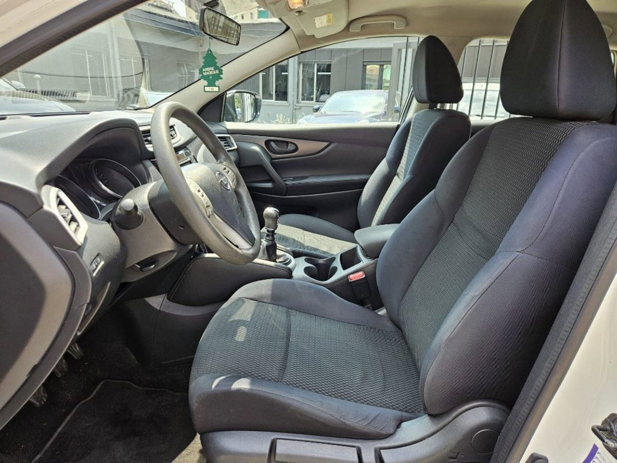Nissan Qashqai 1.2 DIG-T N-Connecta (7)