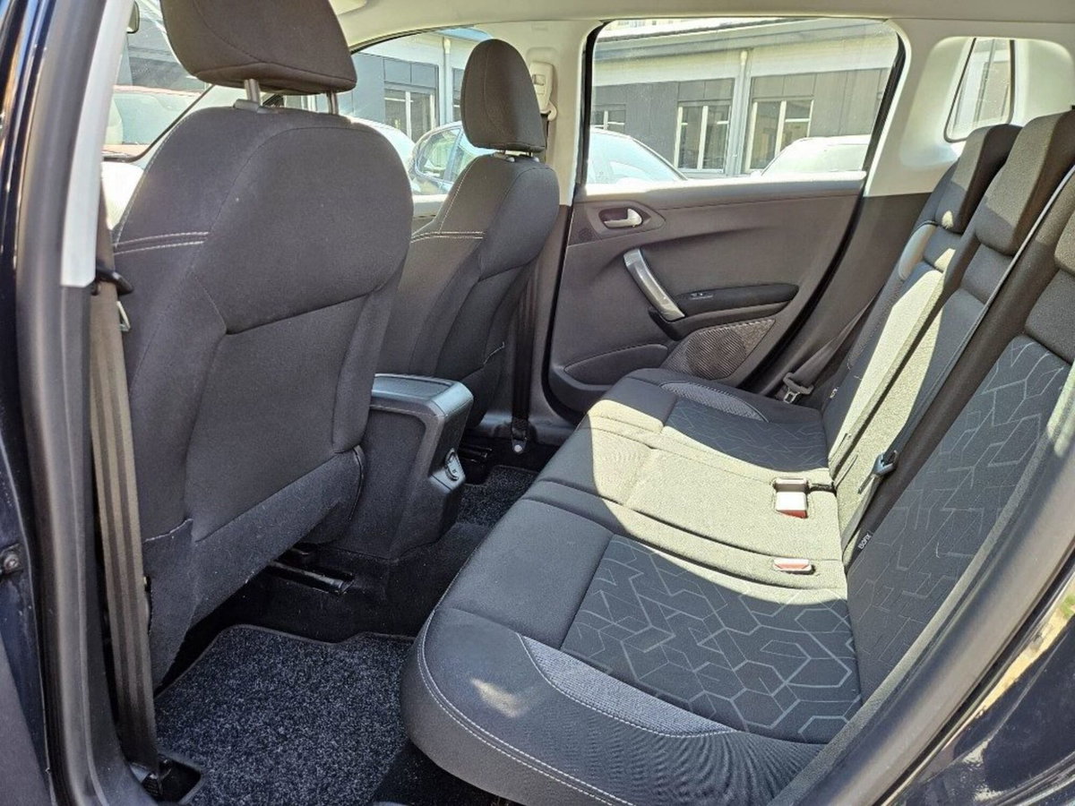 Peugeot 2008 82 Allure (10)
