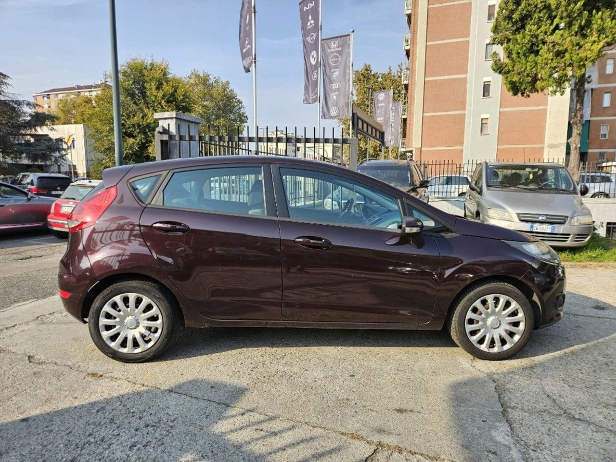 Ford Fiesta 1.4 TDCi 5p. Ambiente (2)