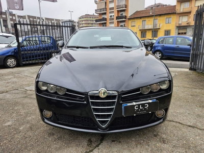 Alfa Romeo 159 SportWagon 1.9 JTDm 16V Sportwagon (2)