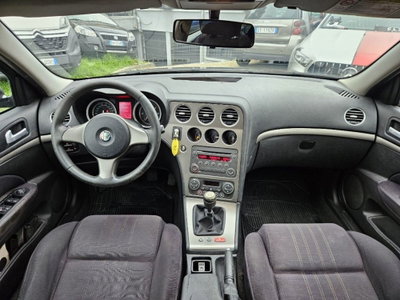 Alfa Romeo 159 SportWagon 1.9 JTDm 16V Sportwagon (7)