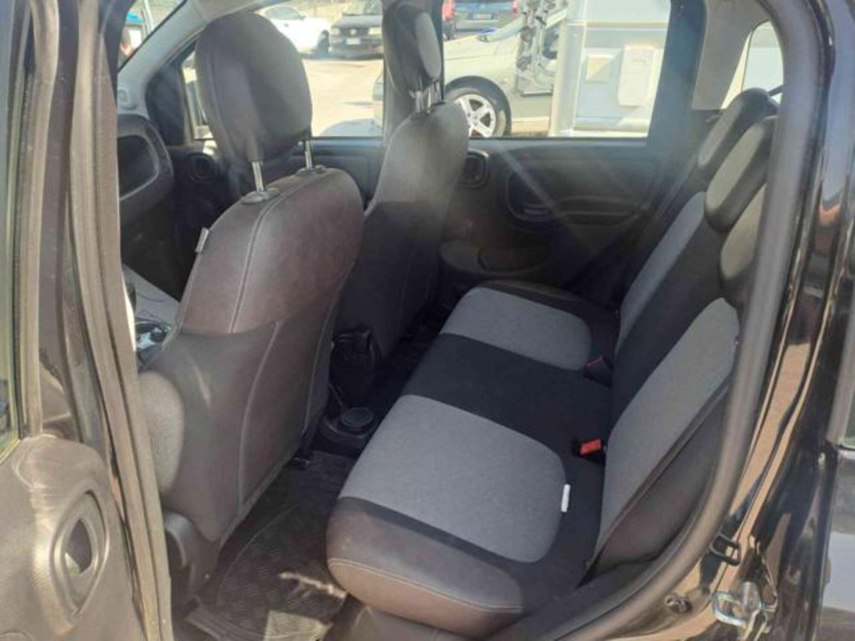 Fiat Panda Cross Cross 1.3 MJT 95 CV S&S 4x4 (13)