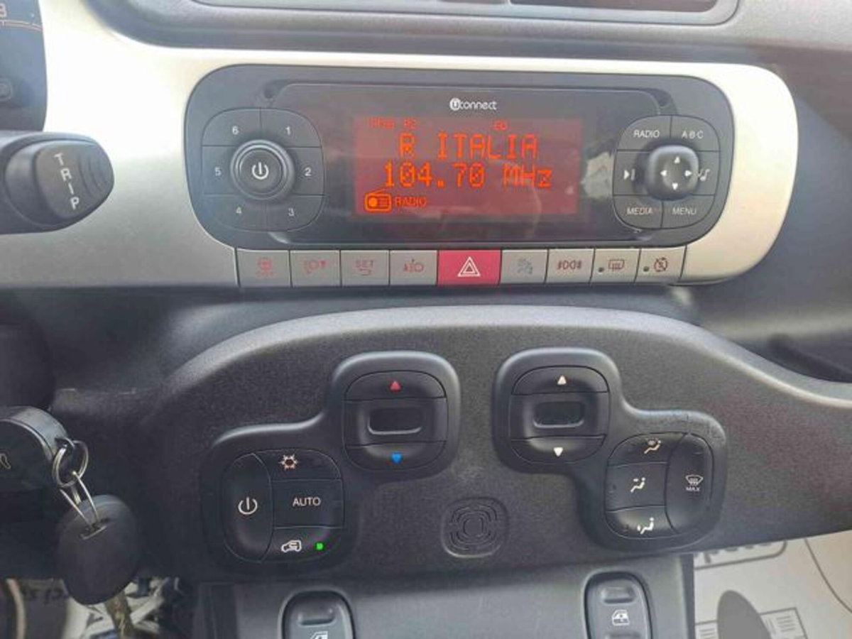 Fiat Panda Cross Cross 1.3 MJT 95 CV S&S 4x4 (9)