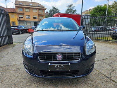 Fiat Croma 1.9 Multijet 16V Dynamic (2)