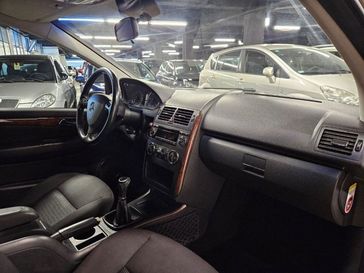 Mercedes-Benz Classe A 180 CDI Elegance (8)