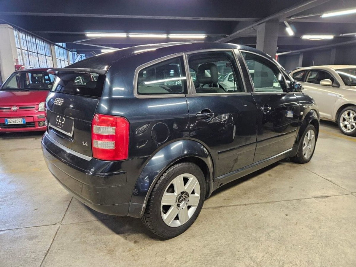Audi A2 1.4 16V (4)