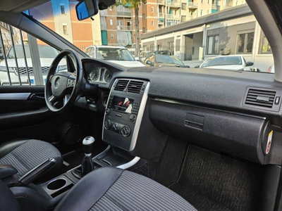 Mercedes-Benz Classe B 180 CDI Sport (12)