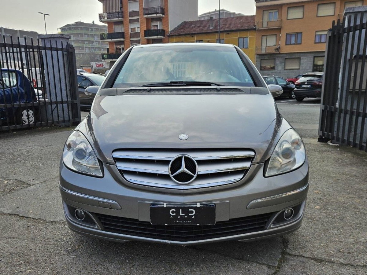 Mercedes-Benz Classe B 180 CDI Sport (2)