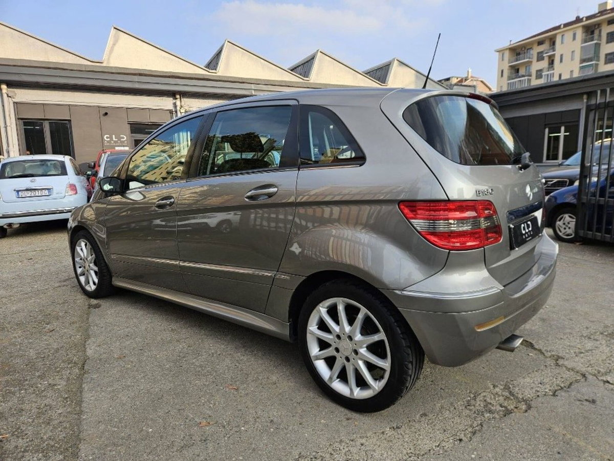 Mercedes-Benz Classe B 180 CDI Sport (6)