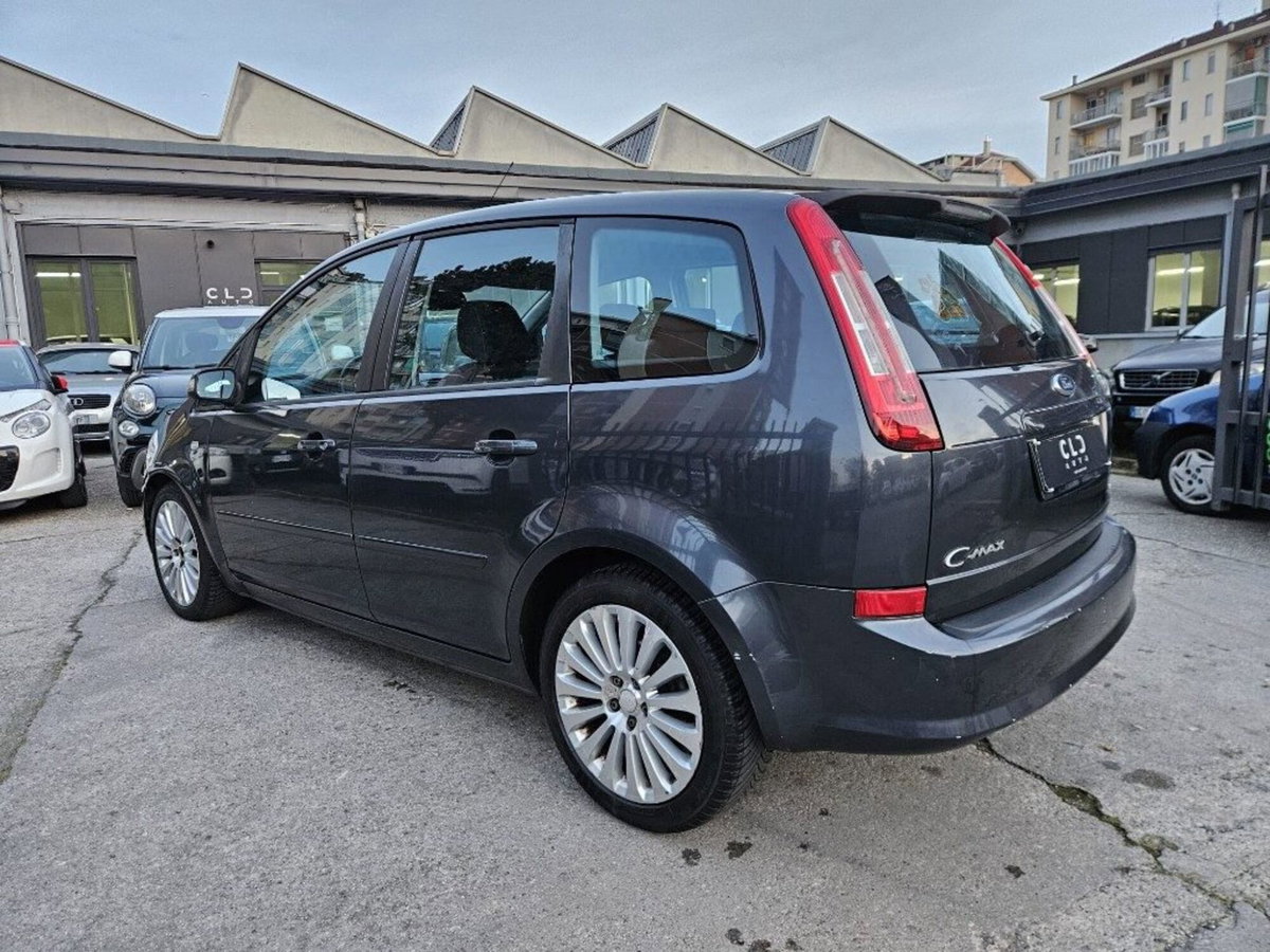 Ford C-Max 1.6 TDCi 90 CV Titanium (5)