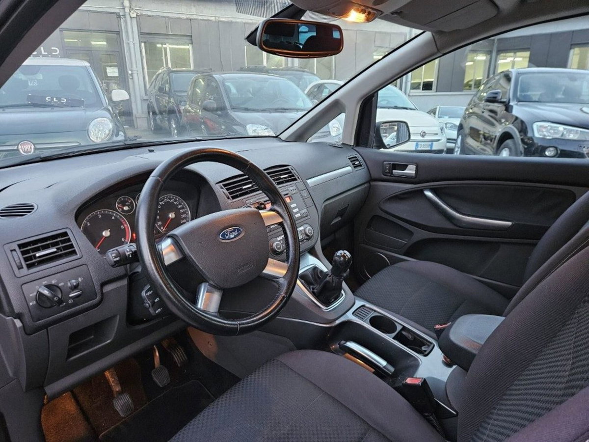 Ford C-Max 1.6 TDCi 90 CV Titanium (6)