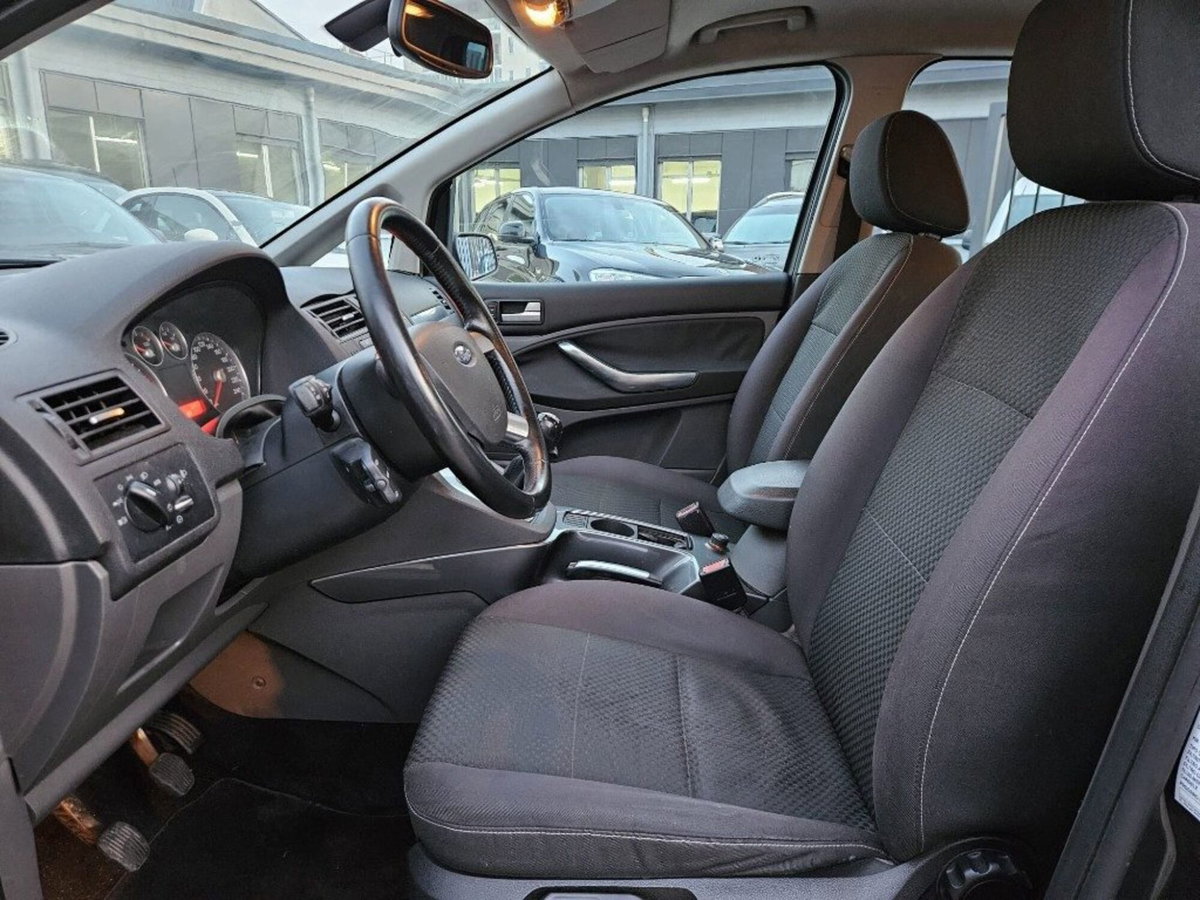 Ford C-Max 1.6 TDCi 90 CV Titanium (7)