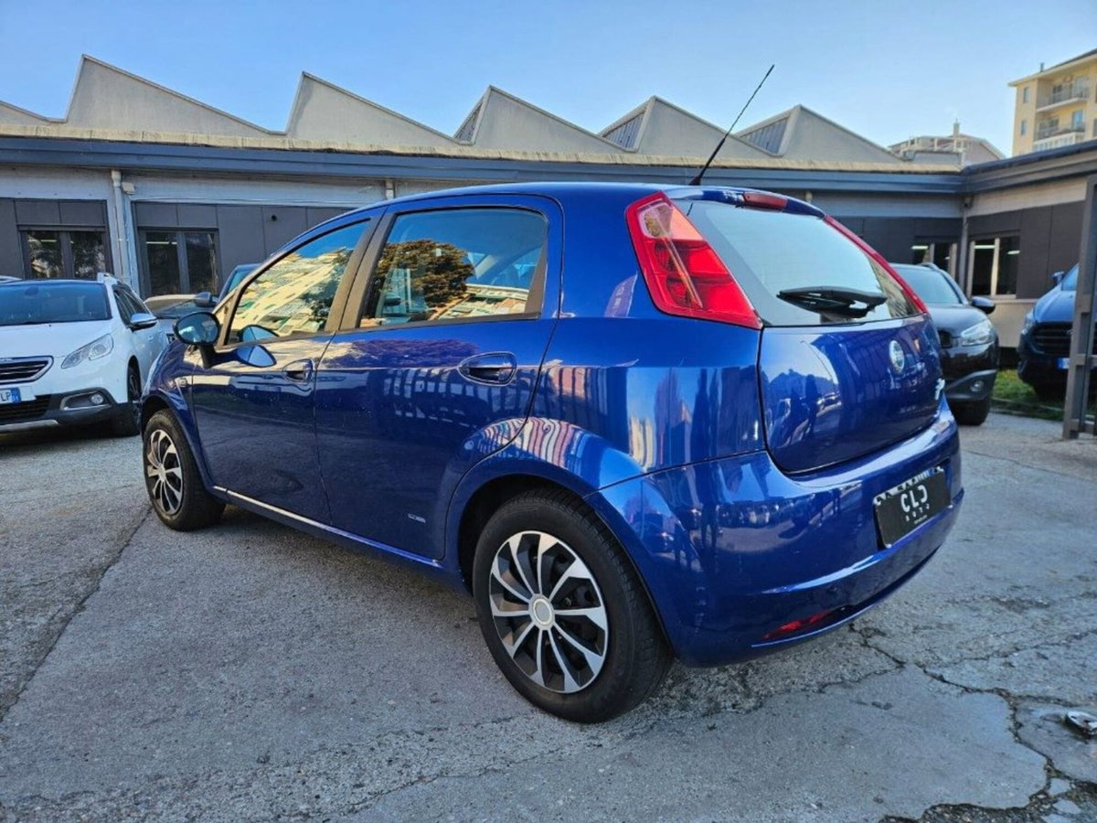Fiat Grande Punto 1.2 5 porte (2)
