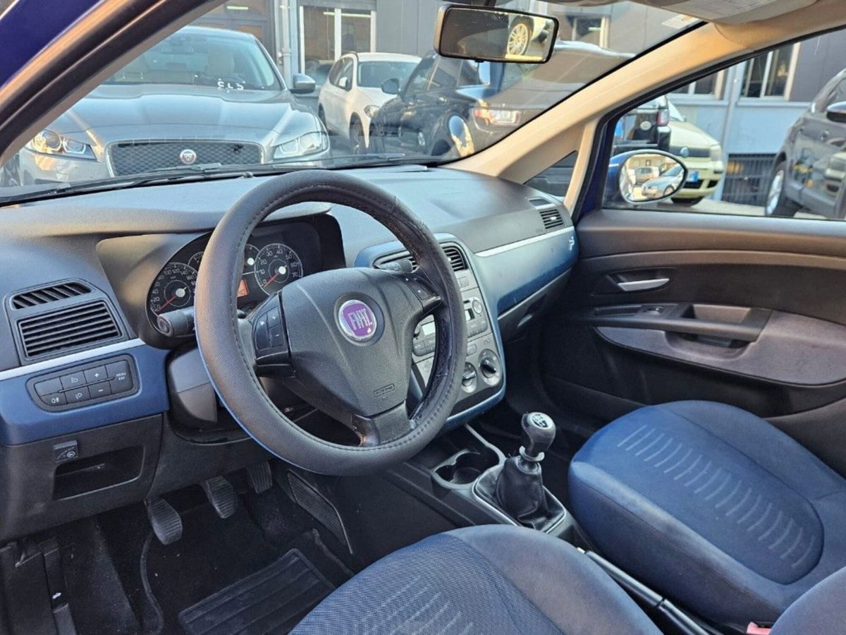 Fiat Grande Punto 1.2 5 porte (4)