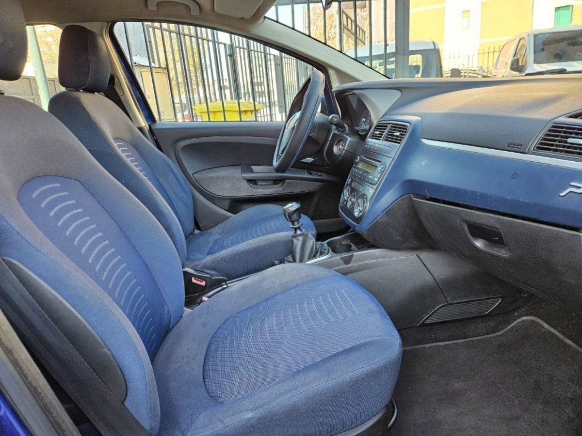 Fiat Grande Punto 1.2 5 porte (9)