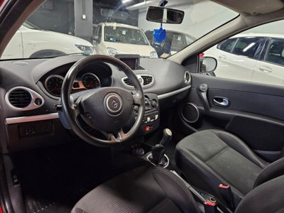 Renault Clio 1.2 16V 3 porte (6)