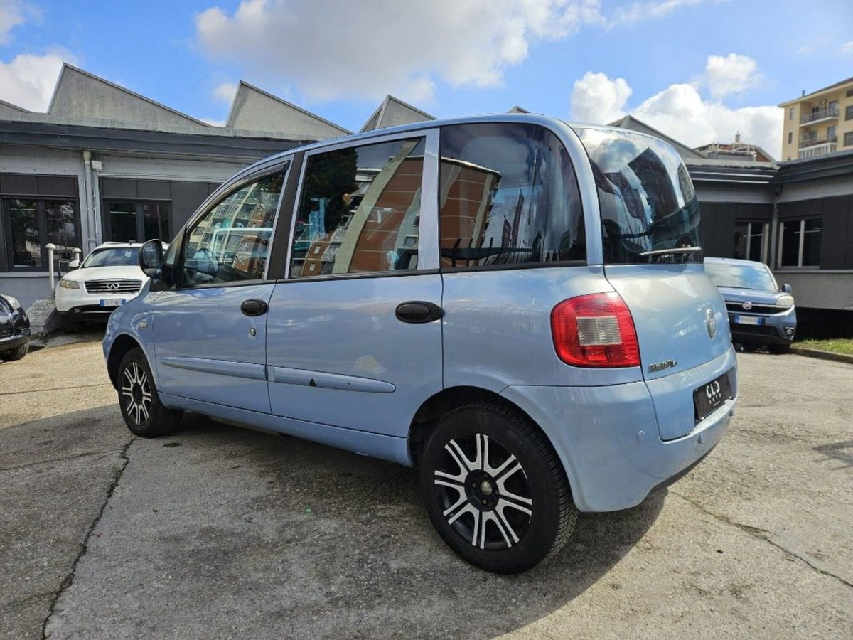 Fiat Multipla 1.6 16V Natural Power Dynamic (6)