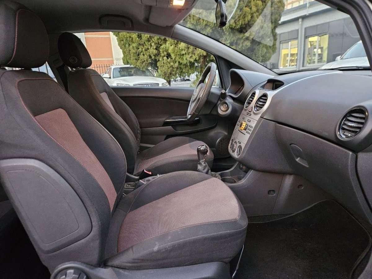 Opel Corsa 1.3 CDTI 75CV 3 porte Enjoy (10)